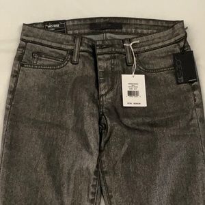 Joe’s Jeans Mid Rise Size 27